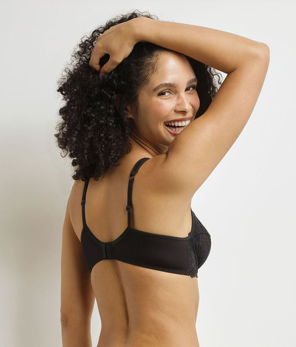 DIM Soutien-Gorge emboîtant noir en dentelle Generous Essentiel
