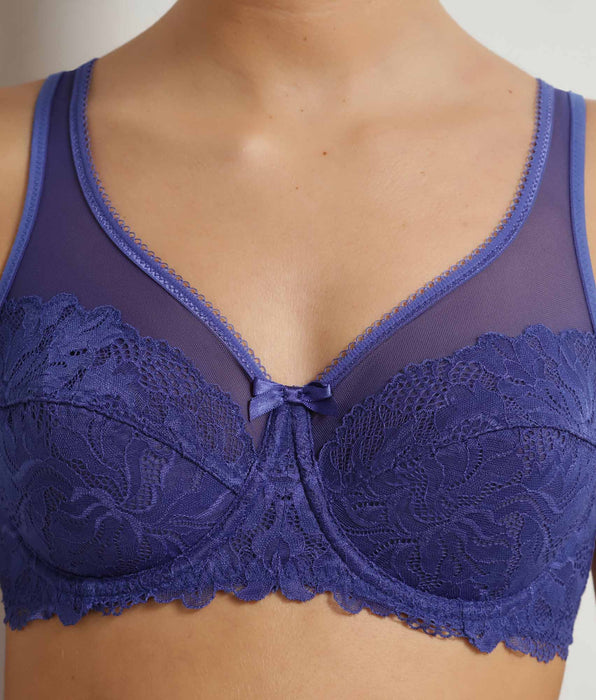 DIM Soutien-gorge emboîtant bleu en dentelle Generous Essentiel