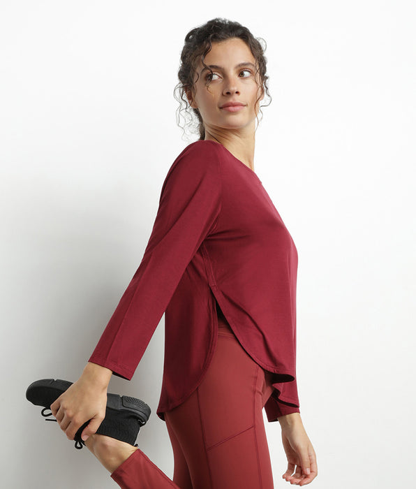 DIM Haut de sport femme à col bateau en viscose Bordeaux Dim Move