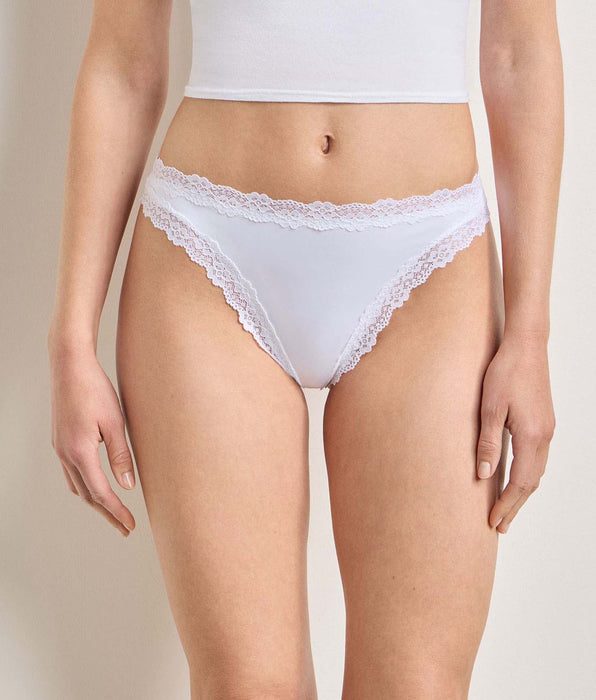 DIM String femme en microfibre et dentelle Blanc Dim