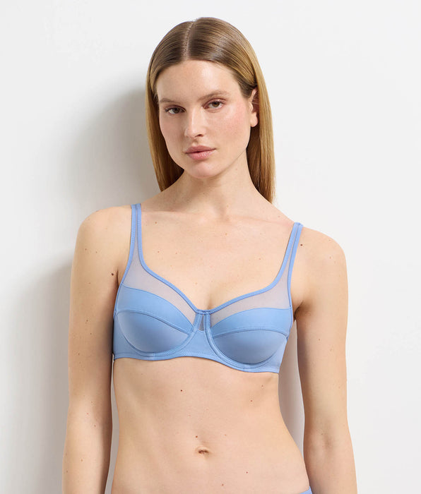 DIM Soutien-gorge emboîtant à armatures bleu lin Generous Classic